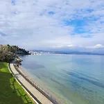 Apartment A Casa Di Alice Desenzano del Garda